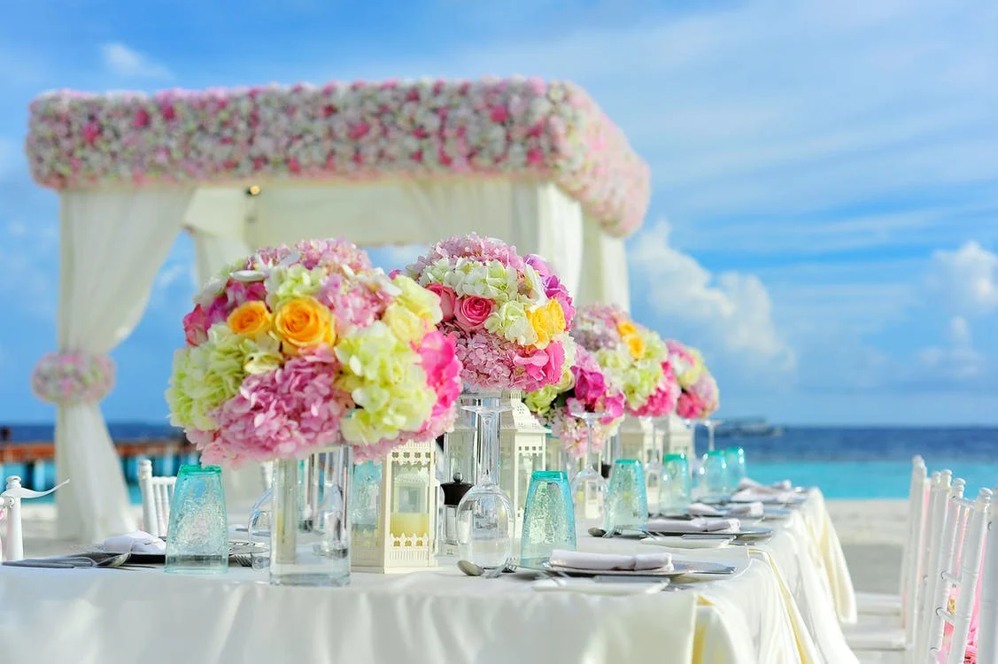 You are currently viewing Top 18 Summer Wedding Ideas: Inspiration for Your Perfect Day